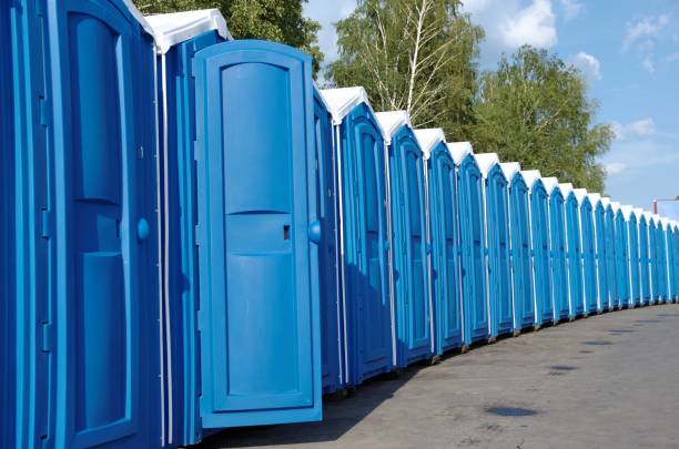 Portable Toilet Options We Offer in Luckey, OH